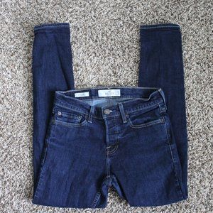 MENS' HOLLISTER MEDIUM DARK SKINNY JEANS